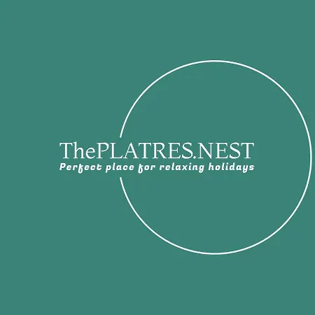 Theplatres.nest בית נופש *