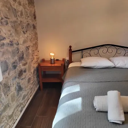 Holiday home Theplatres.nest