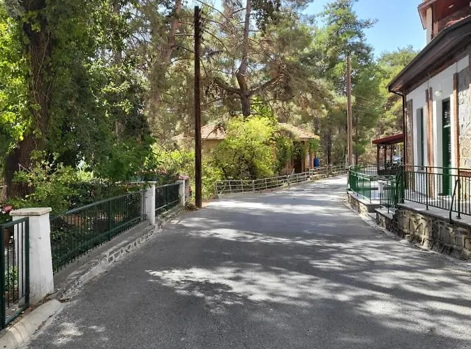 Theplatres.nest Prázdninový dům *